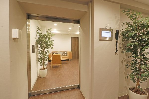 THE HUB 東池袋.png