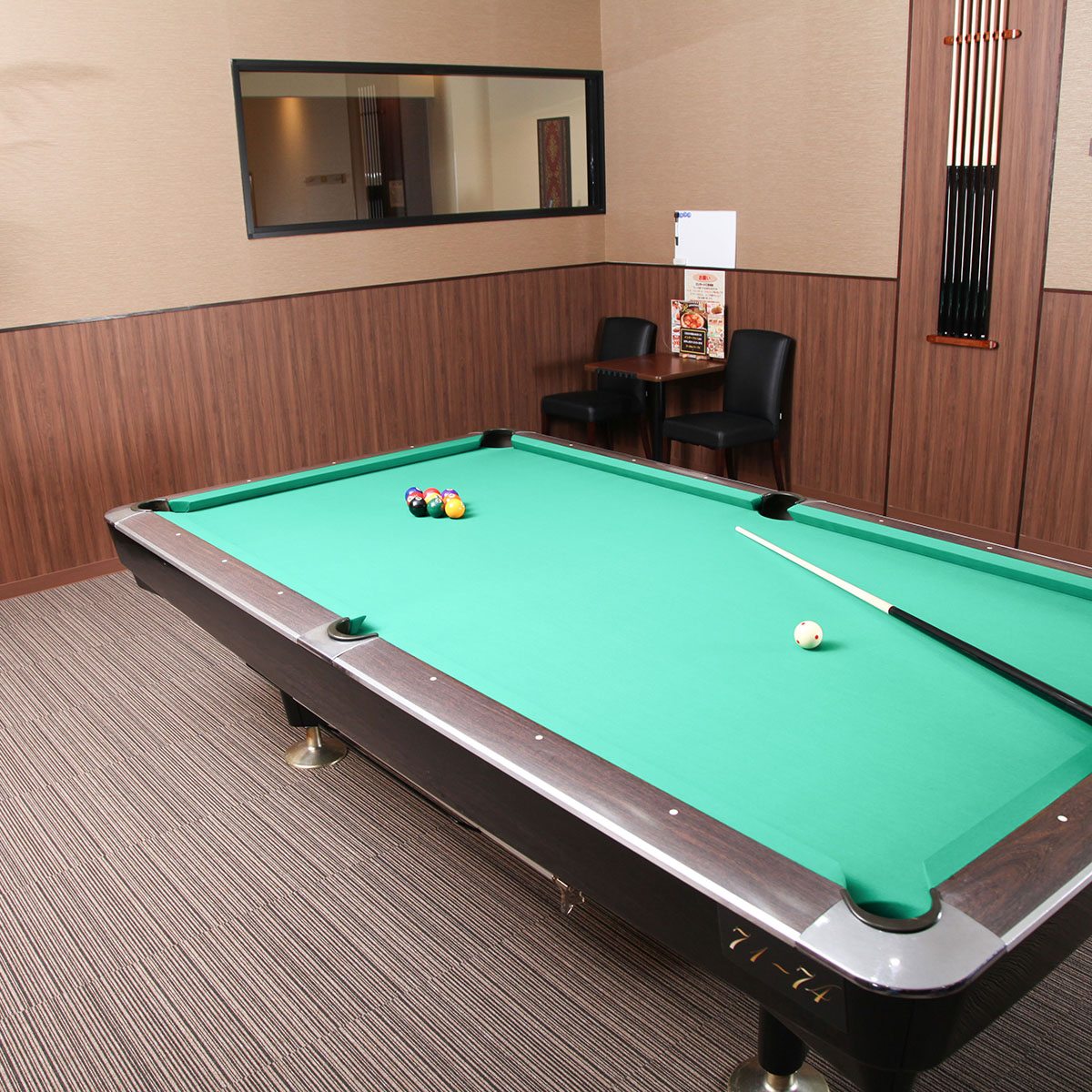 差替え画像_0001_10_Billiards_18.jpg