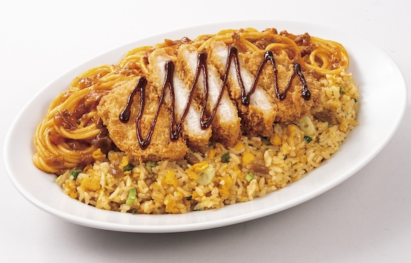 快活CLUBの焼きそばなどのフードメニュー
